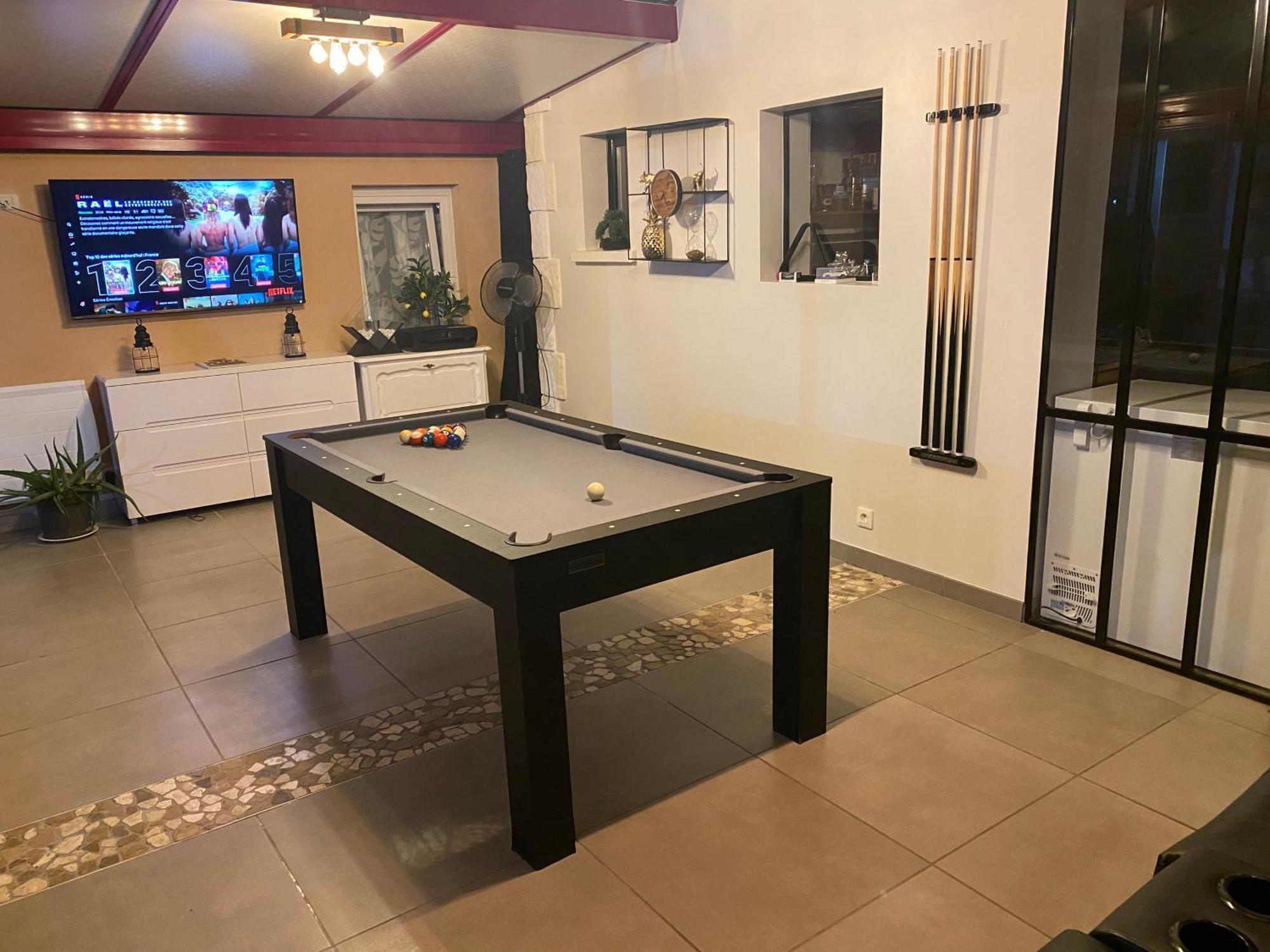 Dependance Avec Billard A Proximite Zenith Rouen Otel Le Grand-Quevilly Dış mekan fotoğraf